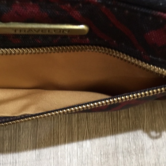 Travelon Wristlet/ Wallet - Picture 6 of 7